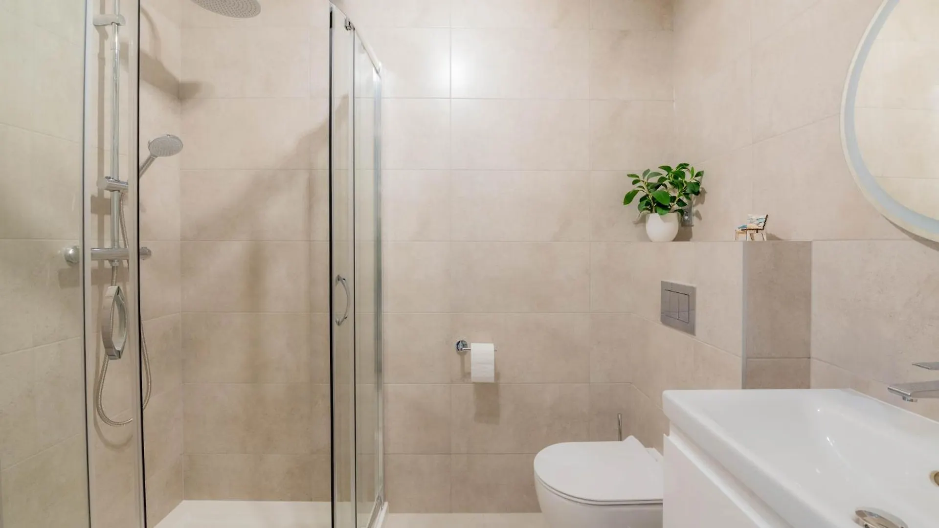 Apartamenty Sunline Kolobrzeg 2 0*,