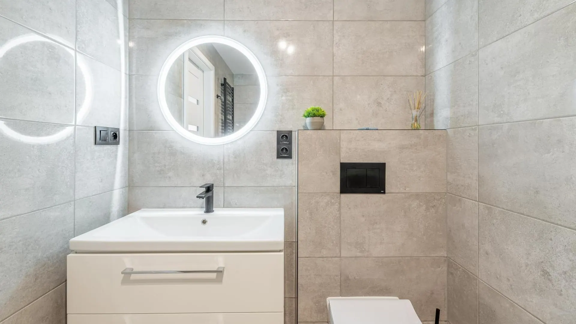 Apartamenty Sunline Kolobrzeg 2 Apartment